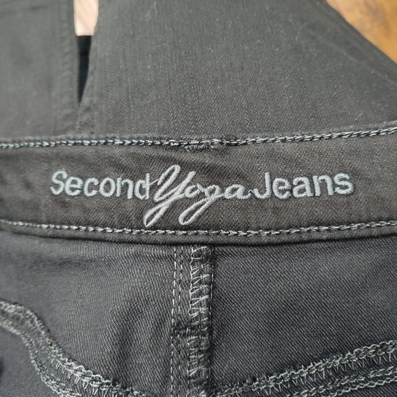 Second Yoga Black Denim Stretch Skirt Sz 29 Y2K Minimalist Made in Canada Jean - Picture 4 of 13